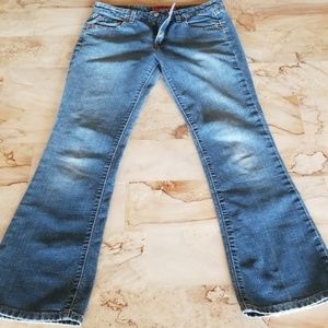 Levi 518 superlow stretch boot cut jeans